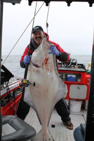 a110lb Halibut  SeaLine 450 (2).jpg