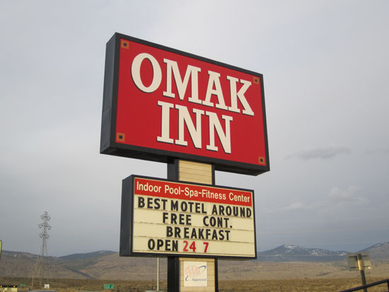 omak_inn.jpg